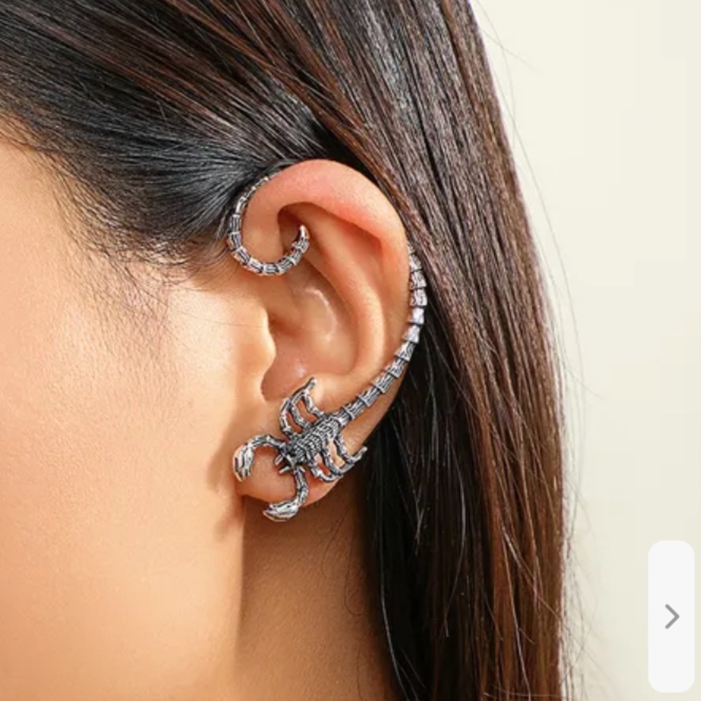3D Scorpion Ear Wrapping Earrings